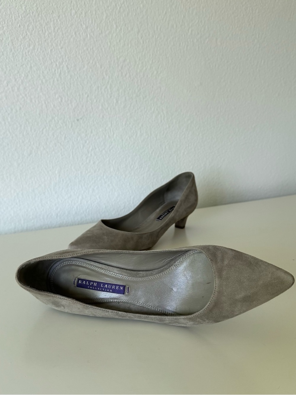Ralph Lauren Collection Purple Lable Suede Pointed-Toe Kitten Heel Pumps, 8.5